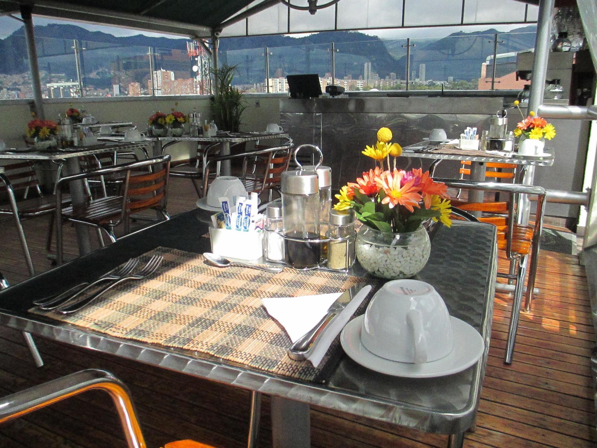 Hotel Platinum Suite Bogotá Eksteriør bilde